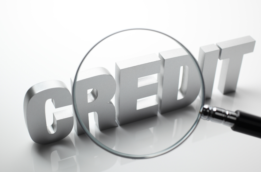  O que é política de crédito? Veja tudo o que você precisa saber com o empresário Saul Sabbá
