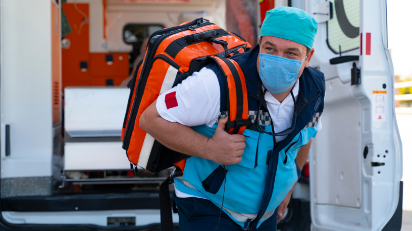  Medicina de emergência em desastres naturais: salvando vidas em meio ao caos